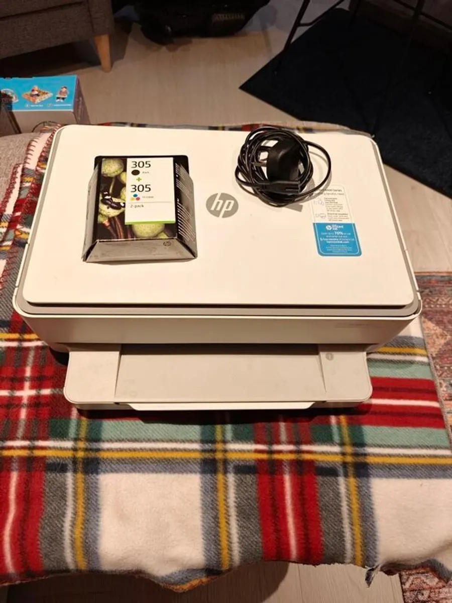HP Envy 6032 all in one printer with new set of genuine INK - Image 1