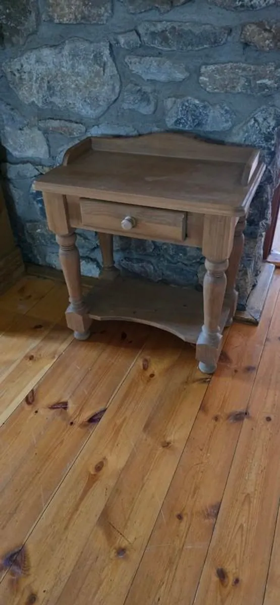 Console table - Image 2