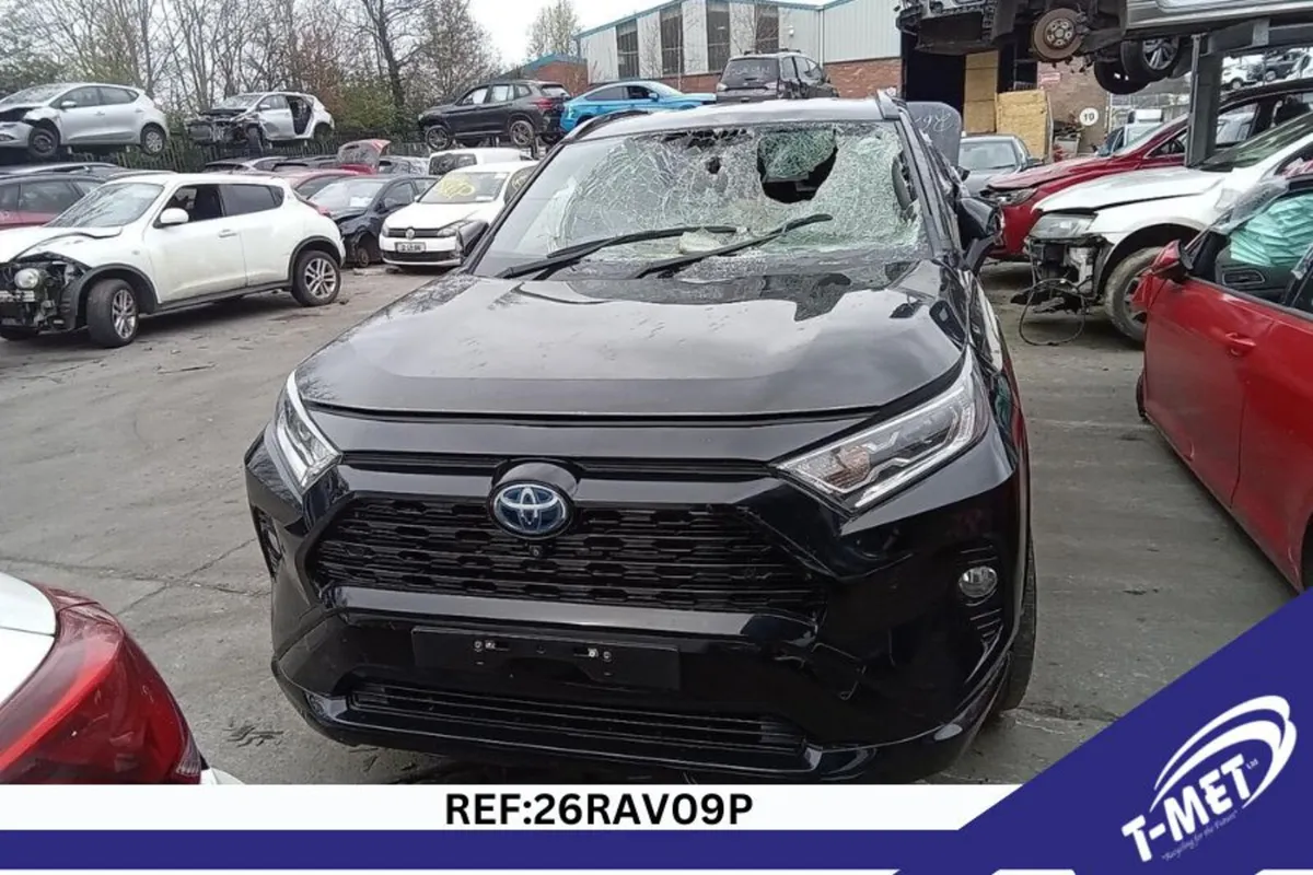 2021 TOYOTA  RAV4 BREAKING FOR PARTS - Image 2