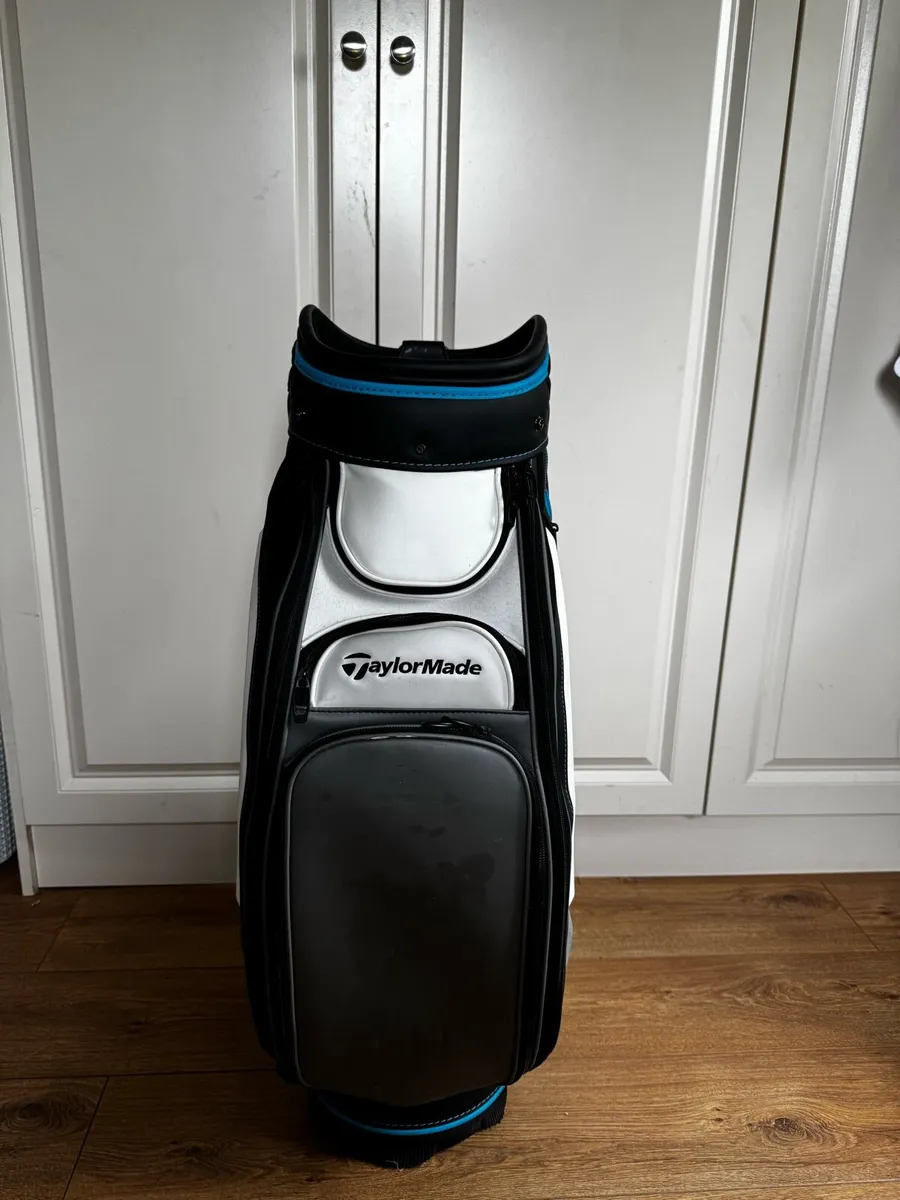 Taylormade Tour Staff Bag - Image 3