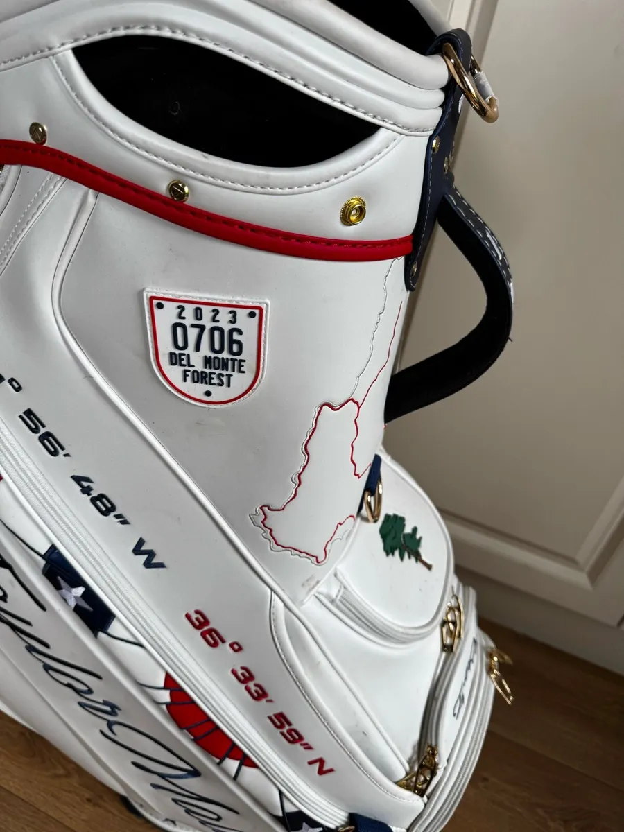 Taylormade Tour Staff Bag *Limited Edition* - Image 3