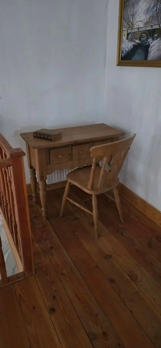 Console table - Image 1