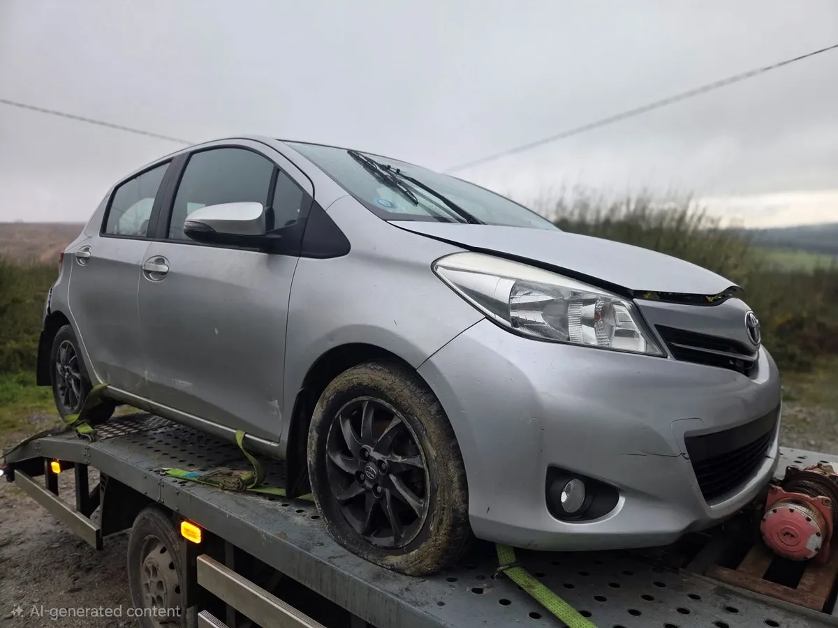 2013 TOYOTA YARIS 1.0 MANUAL BREAKING PARTS - Image 1