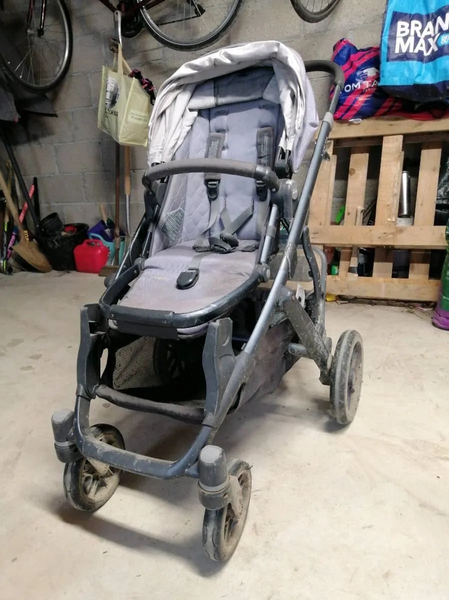 Uppababy Vista Grey buggy - Image 1