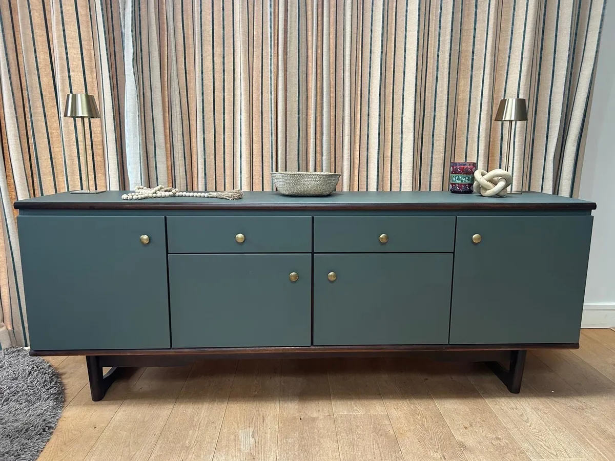 Mid century (MCM) sideboard - Image 2