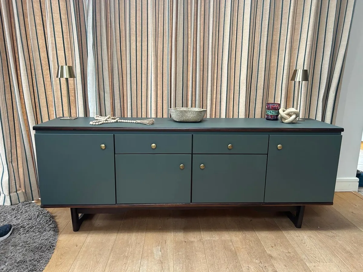 Mid century (MCM) sideboard - Image 3