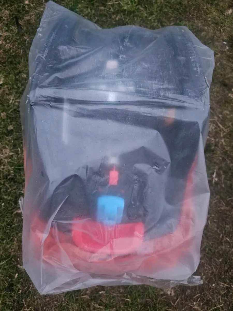 Newborn baby car seat - Image 1