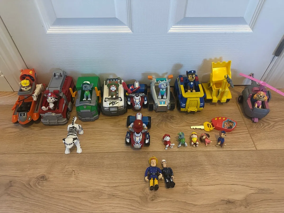 Paw Patrol Vehicles and characters - Image 1