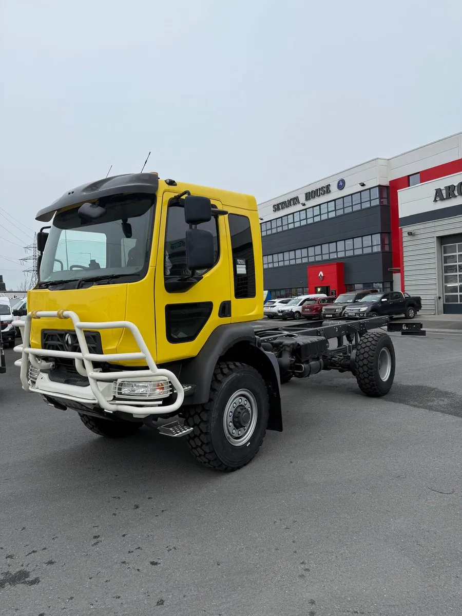 RENAULT D14 2026 - Image 2