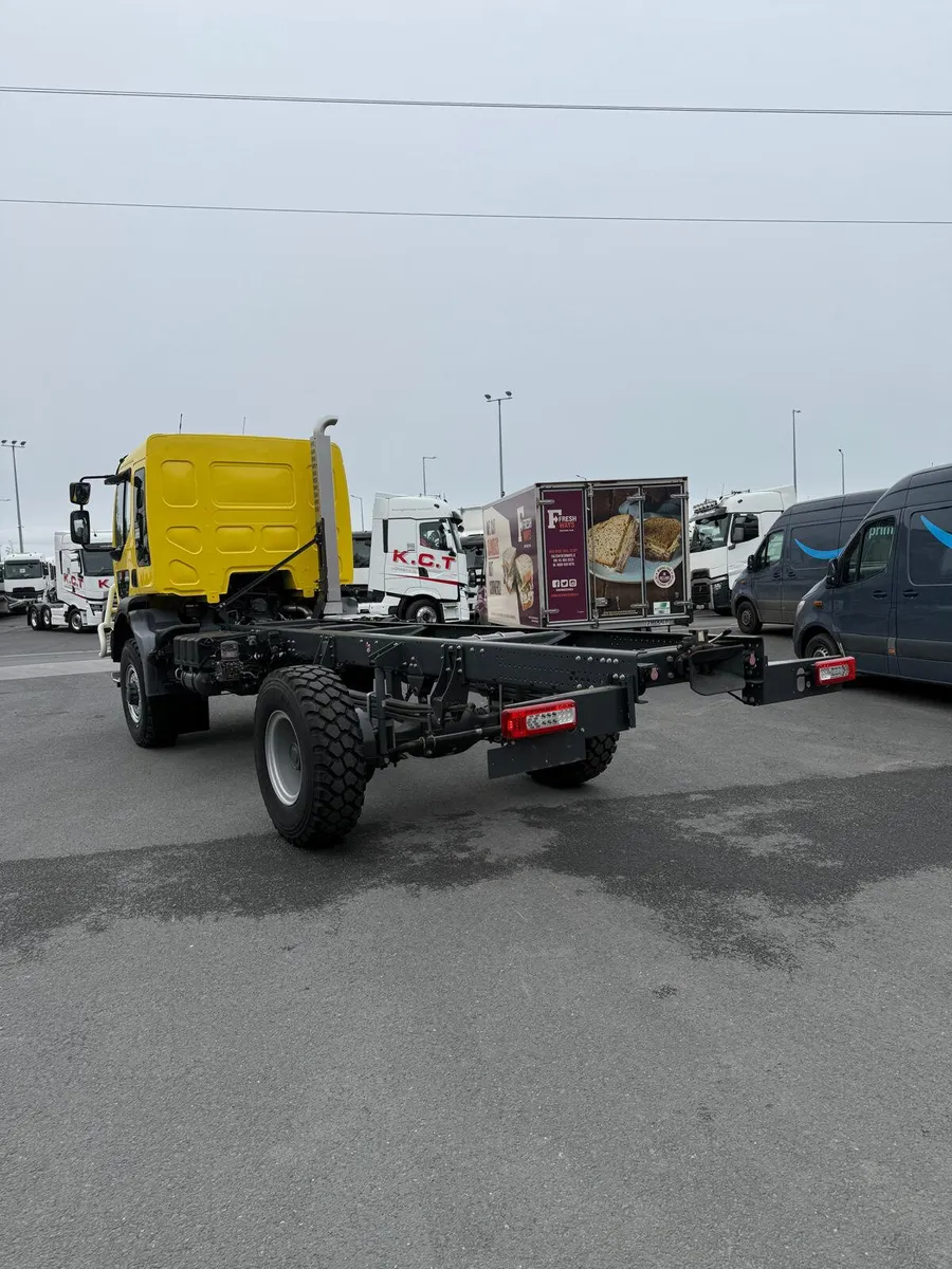 RENAULT D14 2026 - Image 4