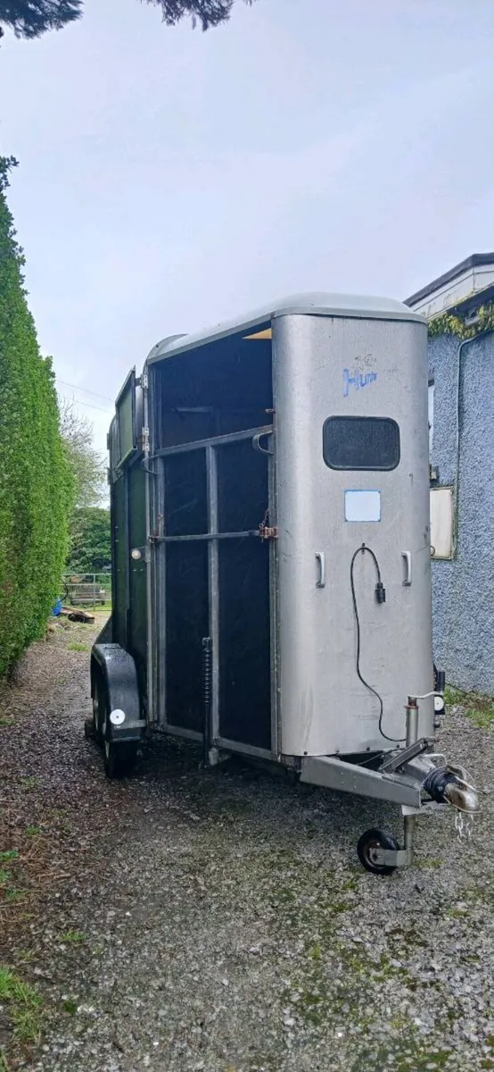 Horse box - Image 4