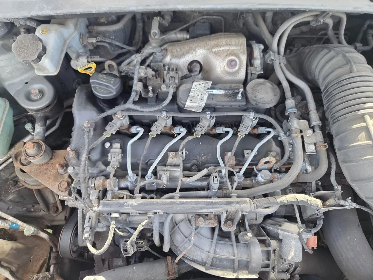 2010 Hyundai ix35 2.0 diesel parts only - Image 4