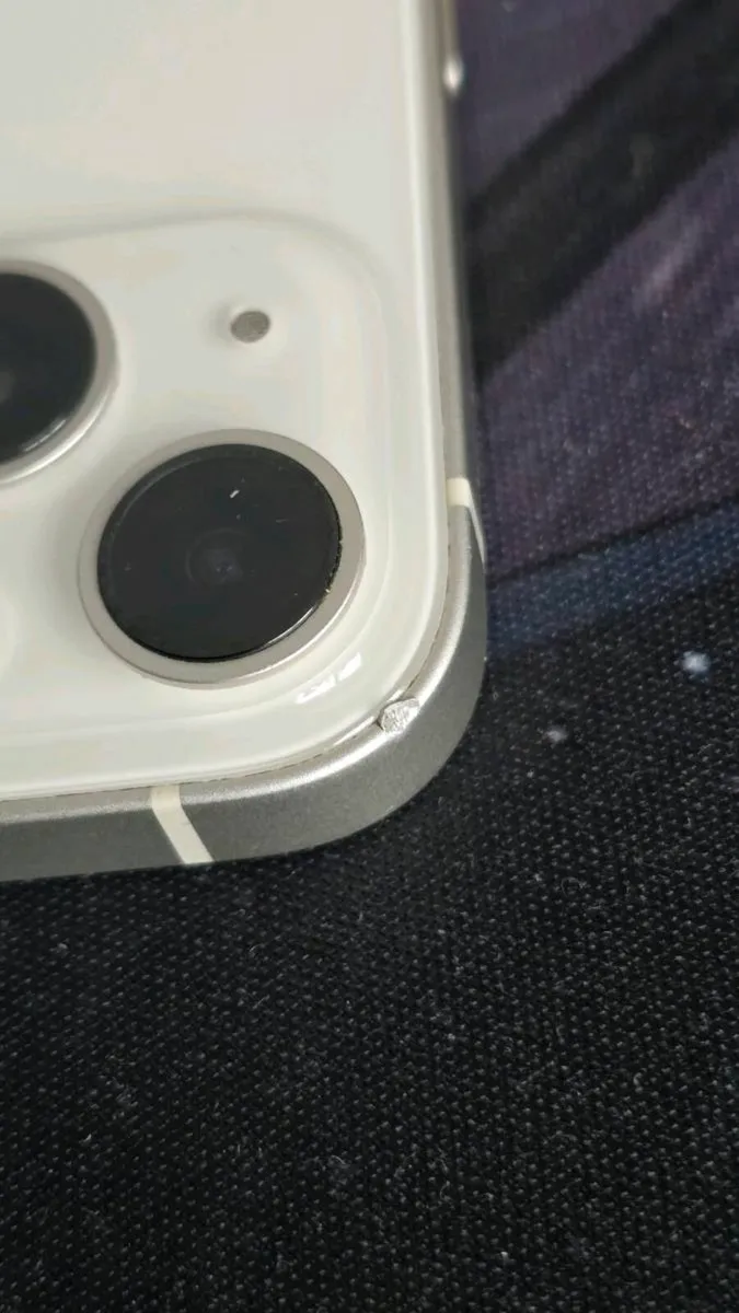 iPhone 13 128GB White Unlocked - Image 3