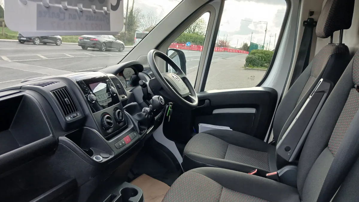 222 MOVANO RELAY DUCATO SERVICED TESTED LOW KMS - Image 4