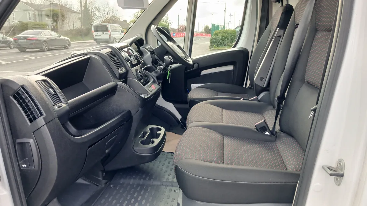 222 MOVANO RELAY DUCATO SERVICED TESTED LOW KMS - Image 3