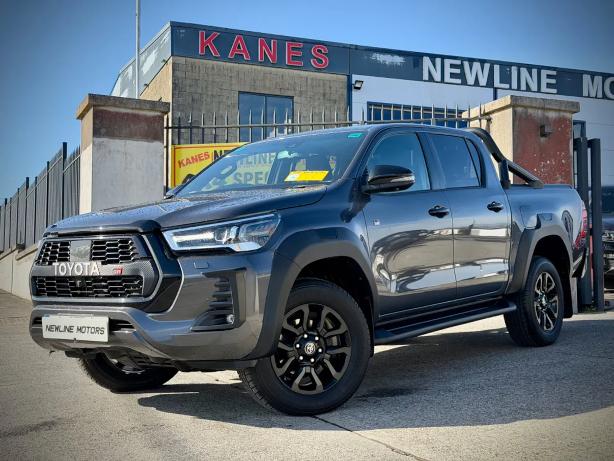 2023 Toyota Hilux 2.8 GR SPORT!! 204BHP!! - Image 1