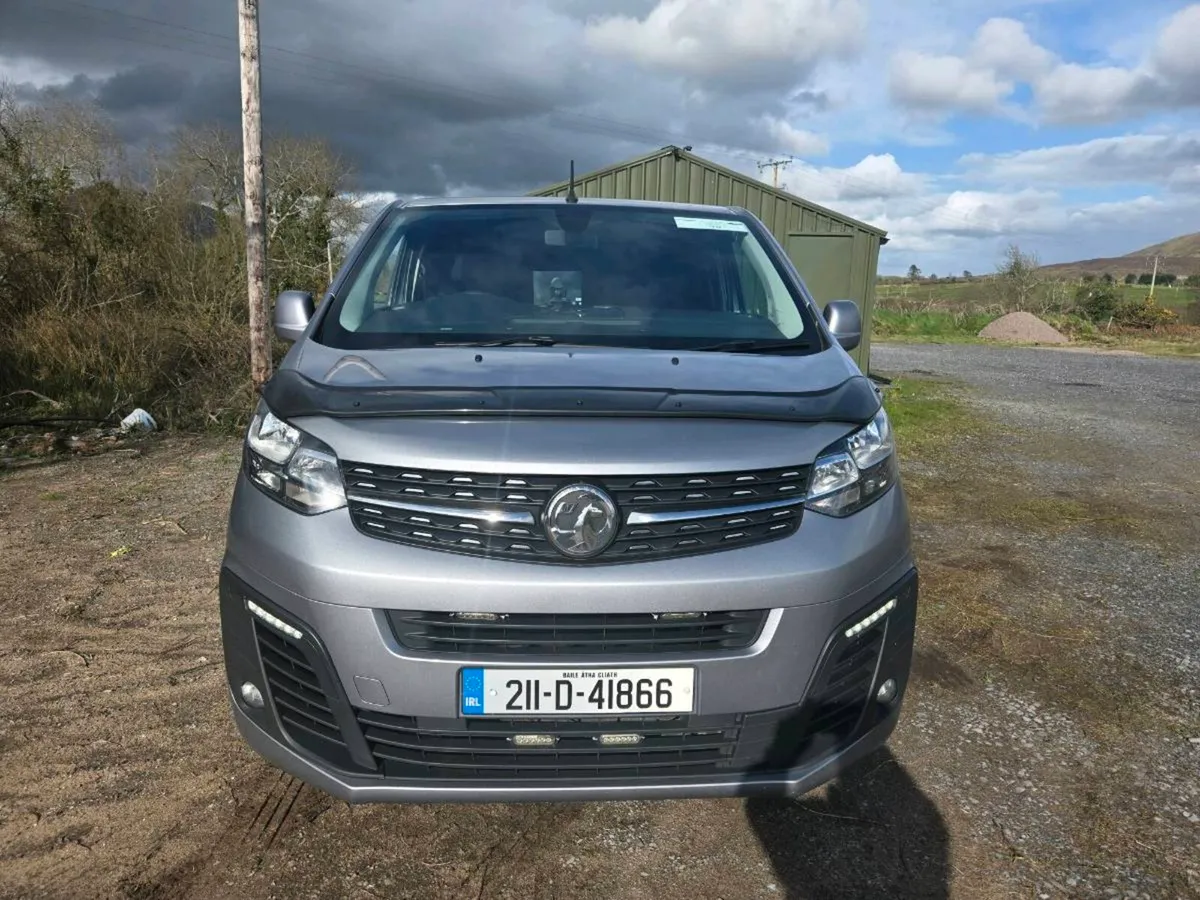 211 Vauxhall Vivaro Sportive 2.0D LWB | CVRT 11/26 - Image 1