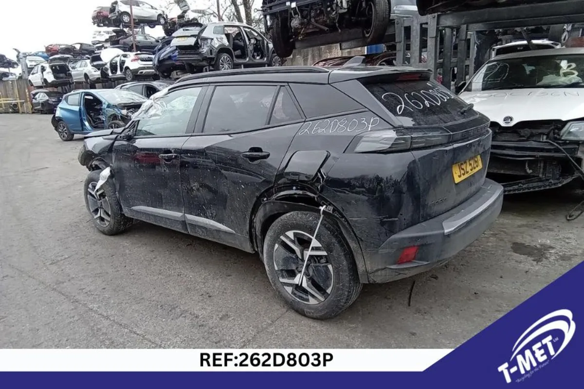 2025 PEUGEOT 2008 BREAKING FOR PARTS - Image 1