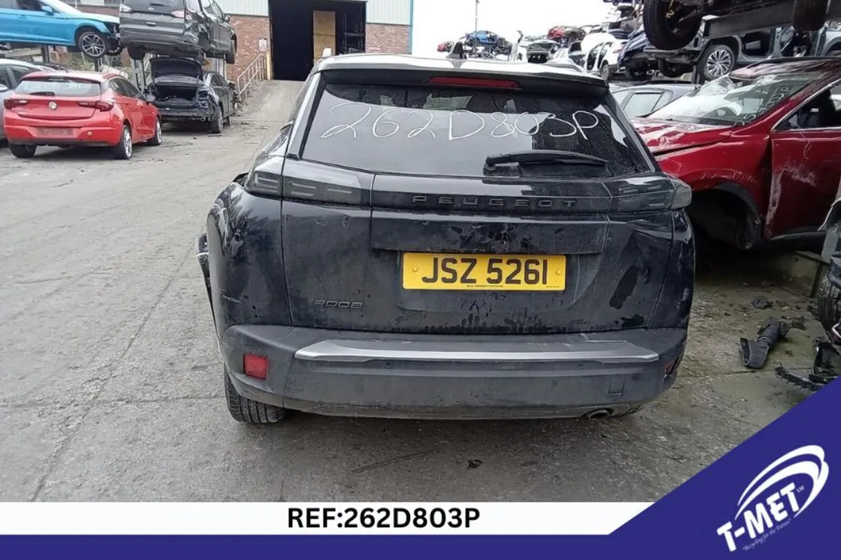 2025 PEUGEOT 2008 BREAKING FOR PARTS - Image 2