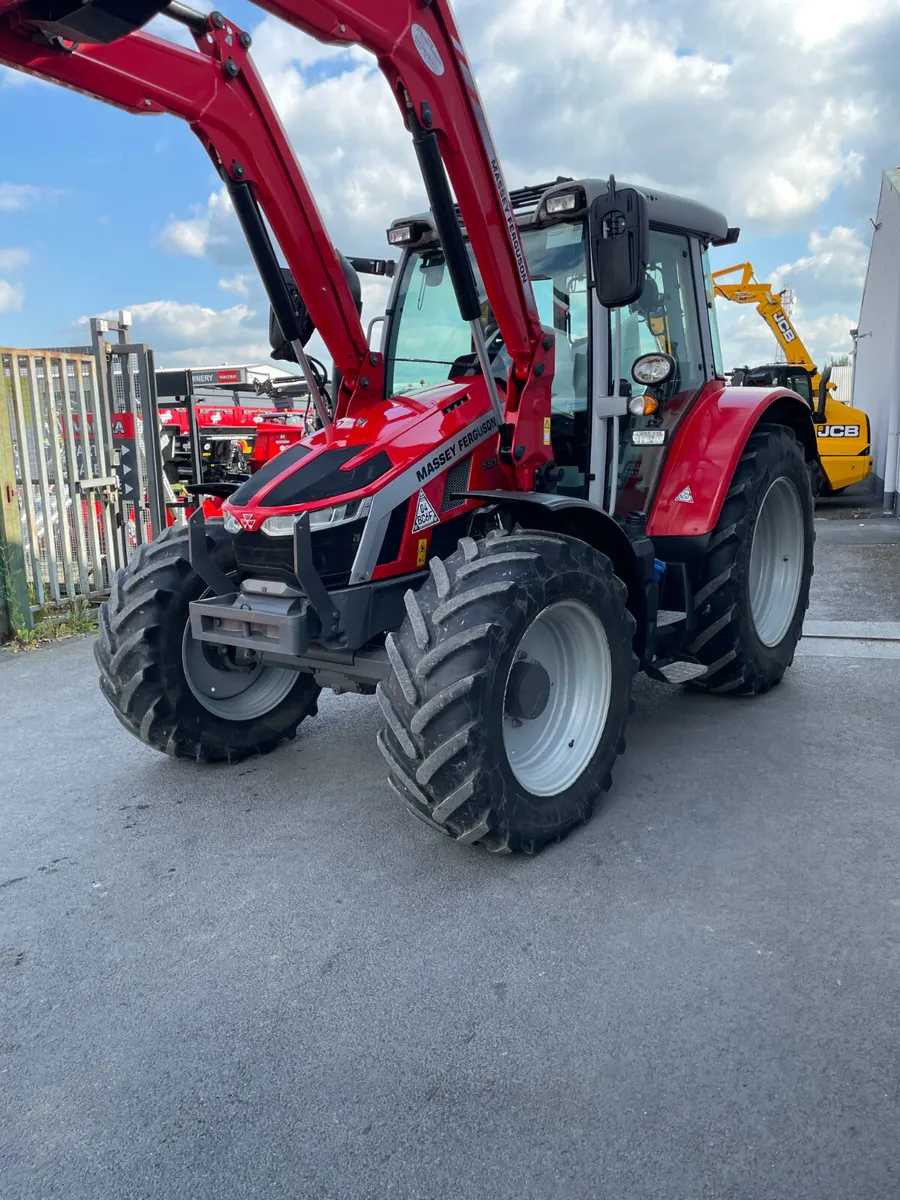 Massey Ferguson 5S 125 - Image 1