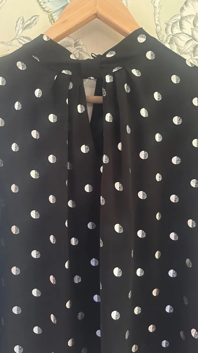 Womens top - Image 2