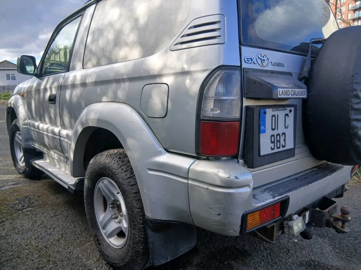 Toyota Land Cruiser two owners from new - Image 2