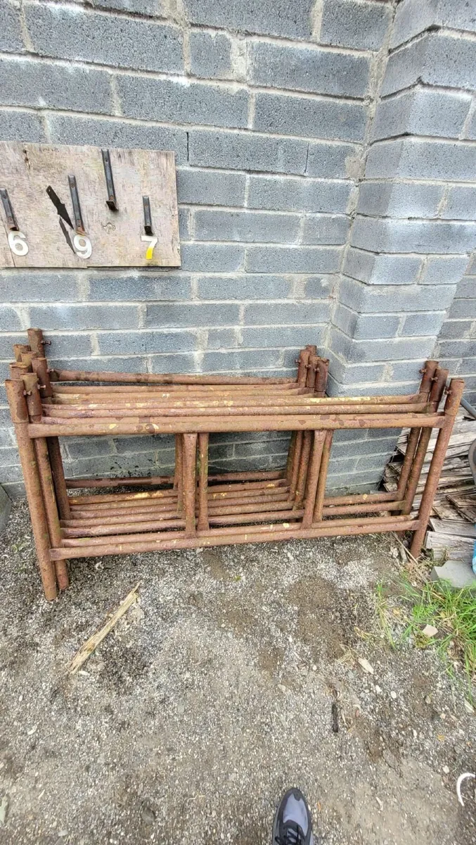 Scaffolding - Image 3