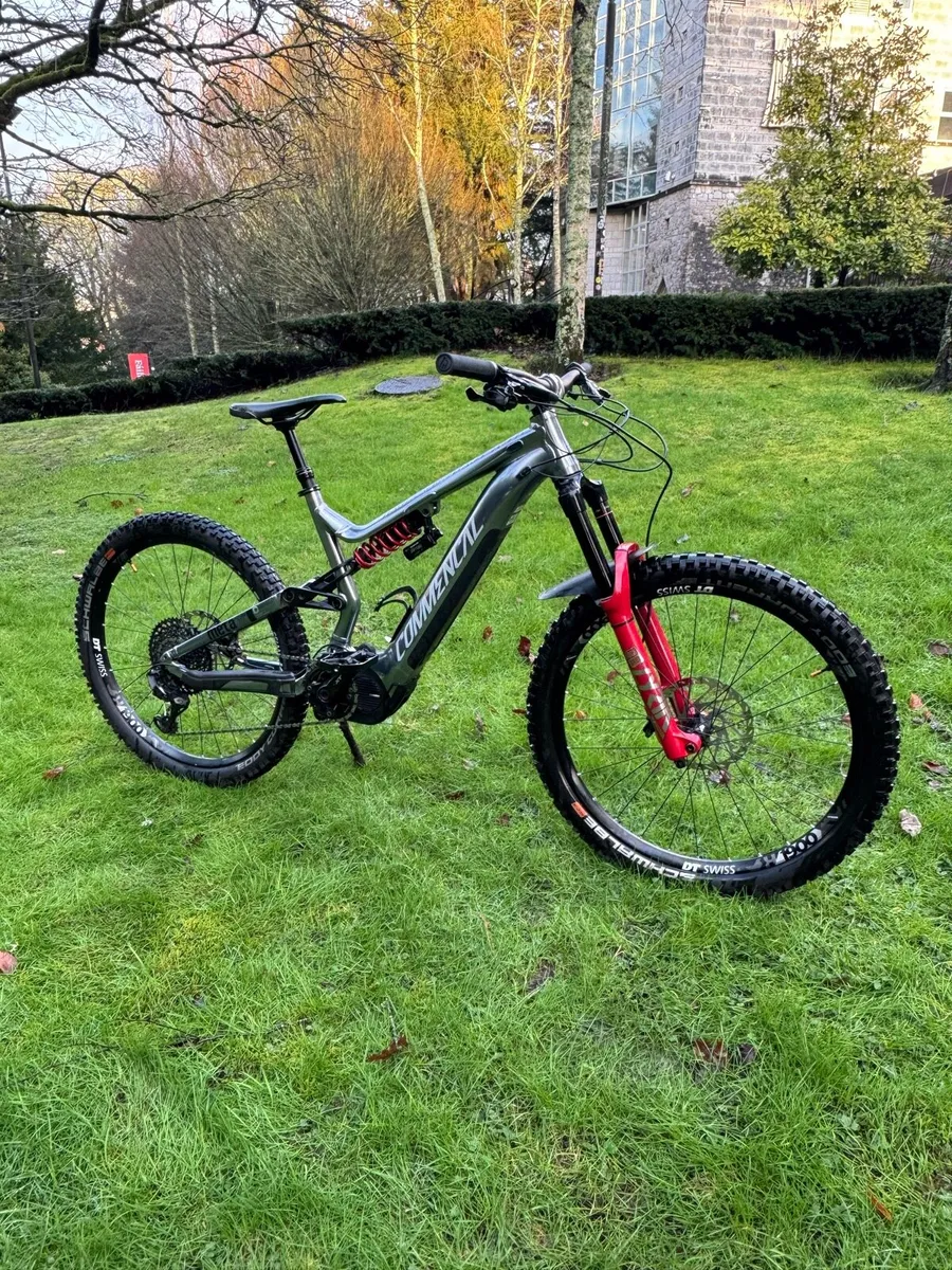Electric Commencal Meta - Image 1