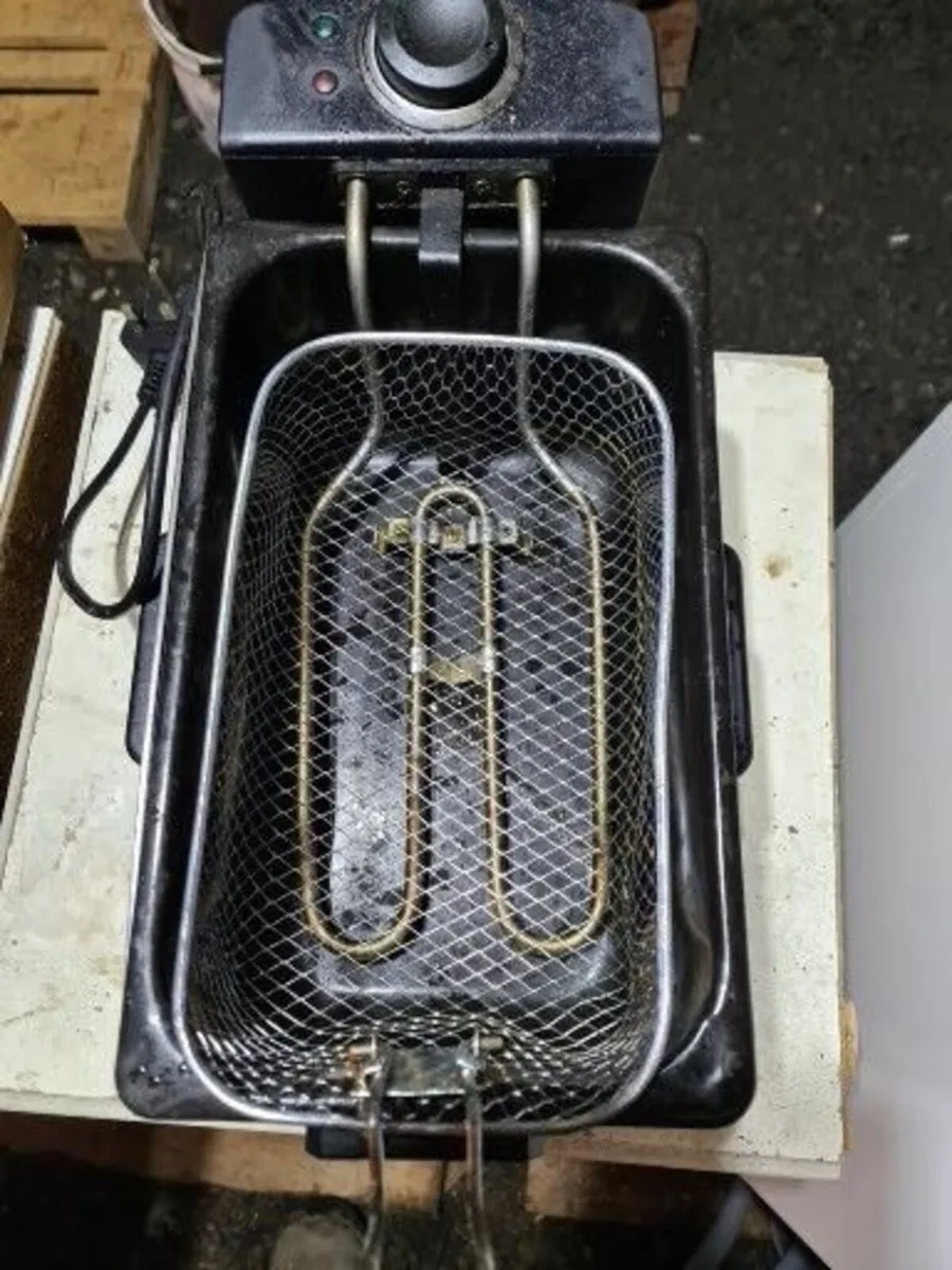 Deep Fat Fryer great for home made chips………20 - Image 3