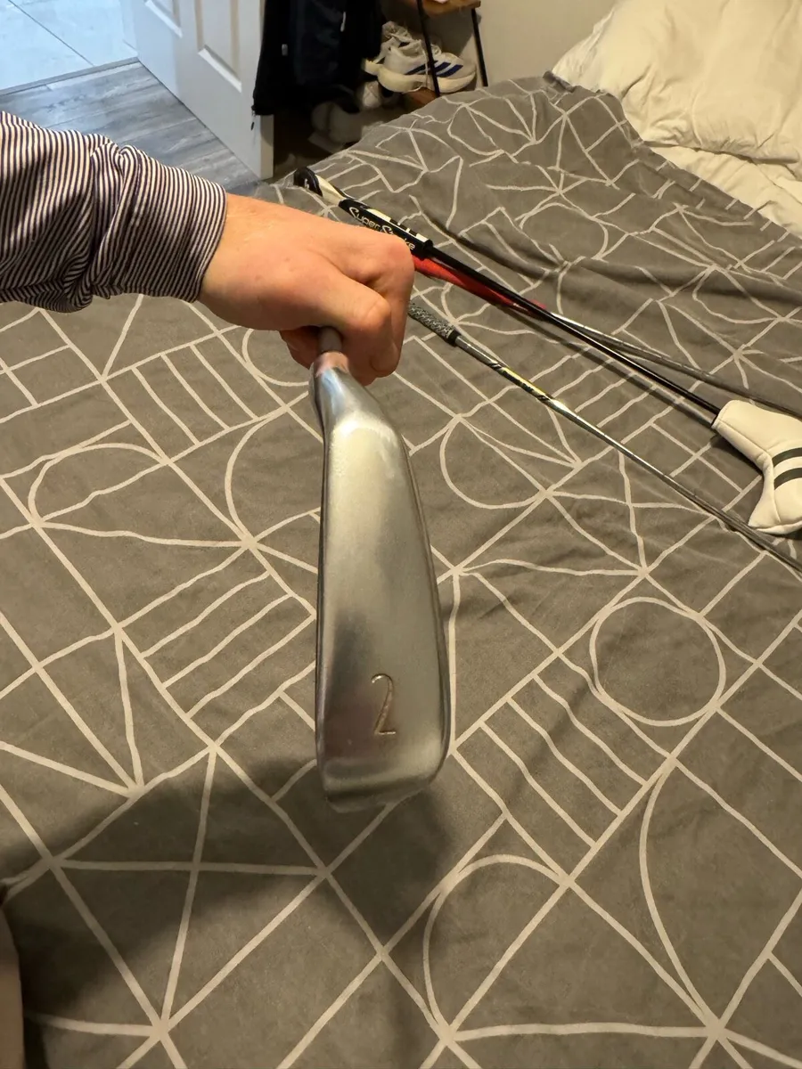 Titliest 2 iron - Image 2
