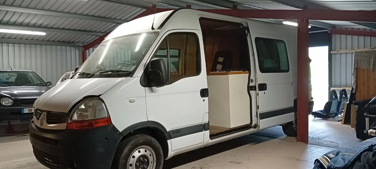 CAMPER, RENAULT MASTER, 2009 - Image 1