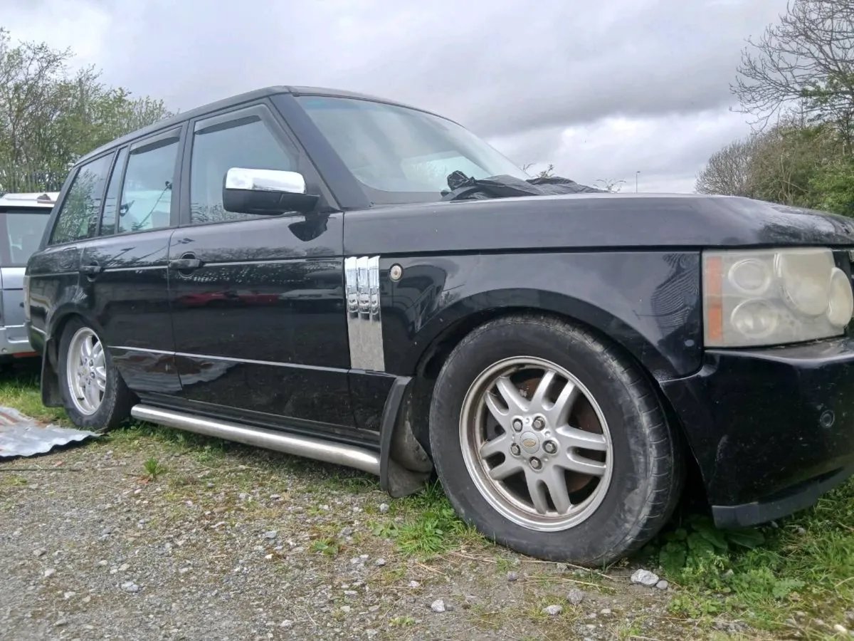 Range Rover Vogue two of them BMW engine - Image 4