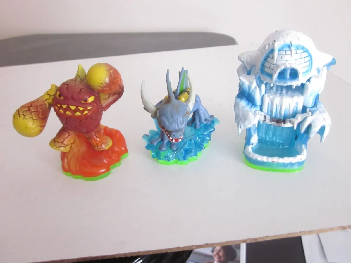 Six Skylanders: Spyro’s Adventure Figures - Image 3