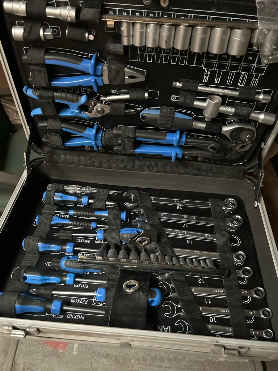 Consaw and Variety of Tools - Image 3