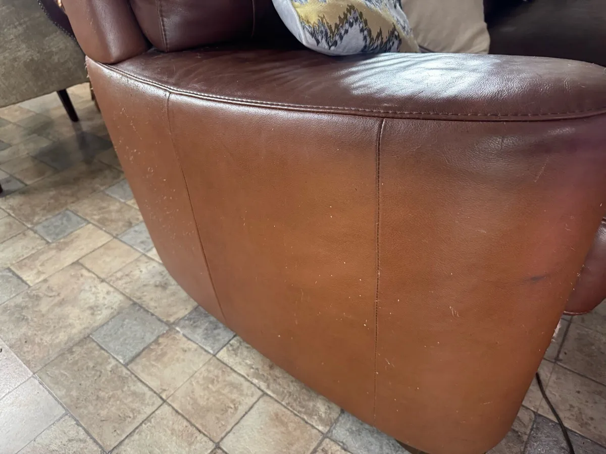 Brown leather couches - Image 4