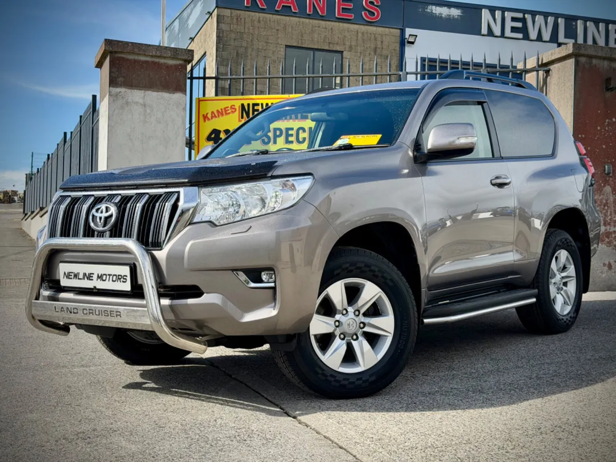 2022 Toyota Land Cruiser SWB!! 88KM!! - Image 3