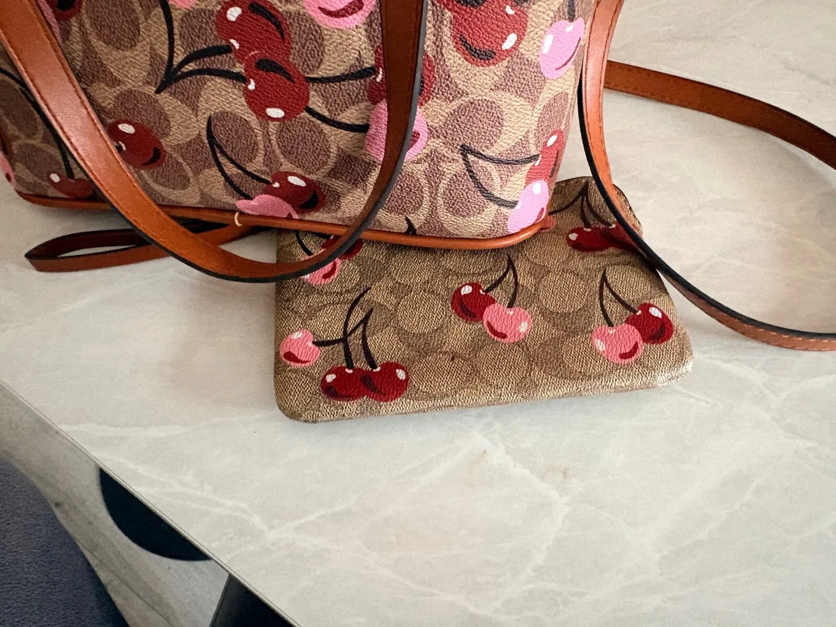 Handbag and wallet sets - Image 2