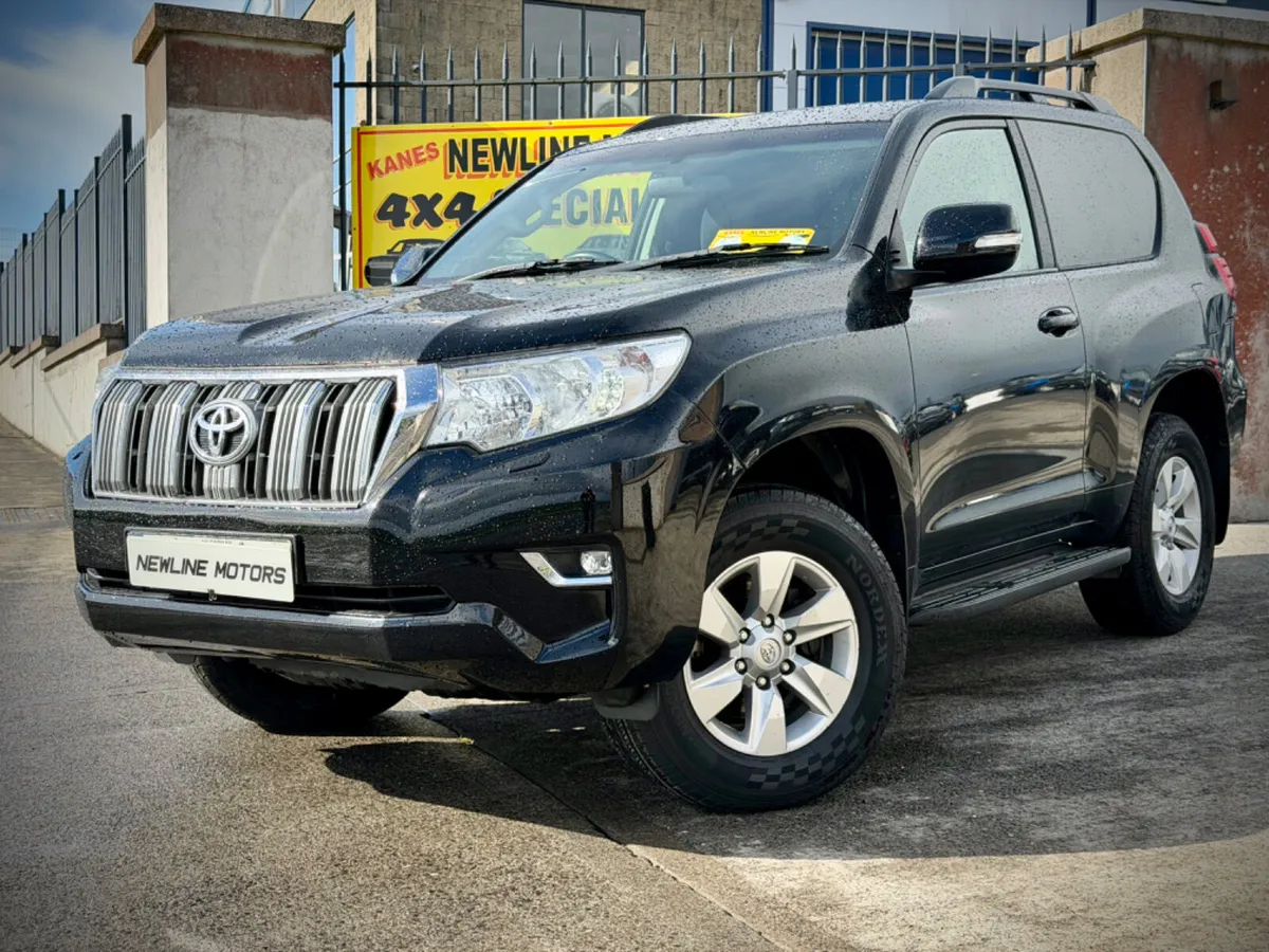 2019 Toyota Land Cruiser SWB!! - Image 4