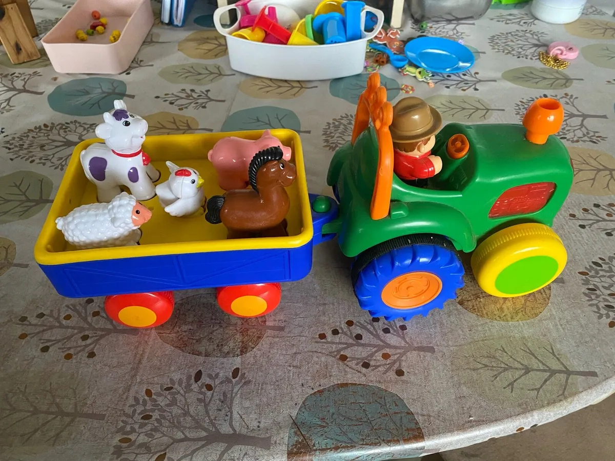 Kids toy tractor