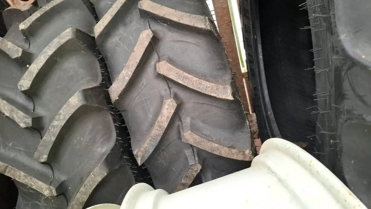 Tyres - Image 4