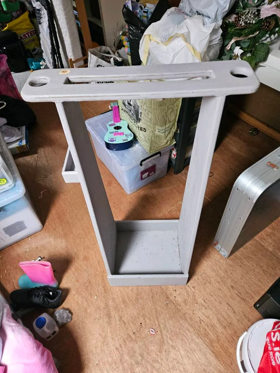 Hurley, sliotar and boot organiser - Image 1