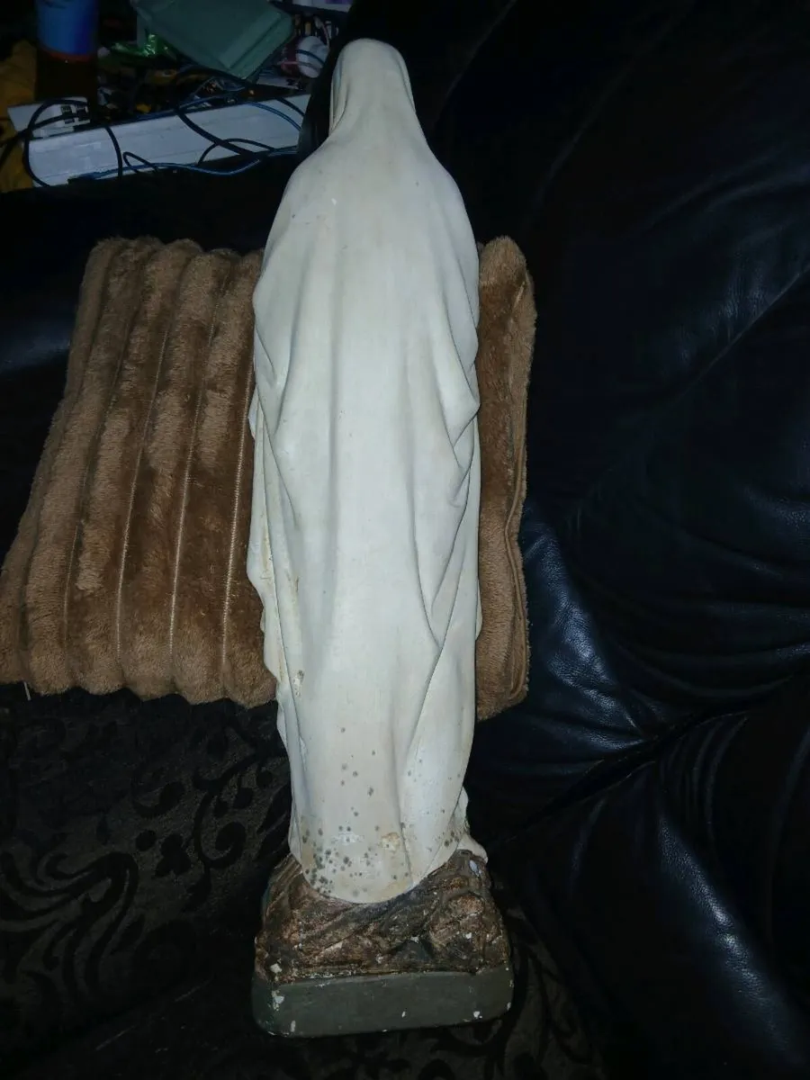 26inch Blessed Virgin statue - Image 2