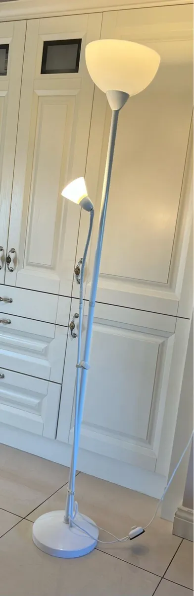 Floor Lamp - Image 4