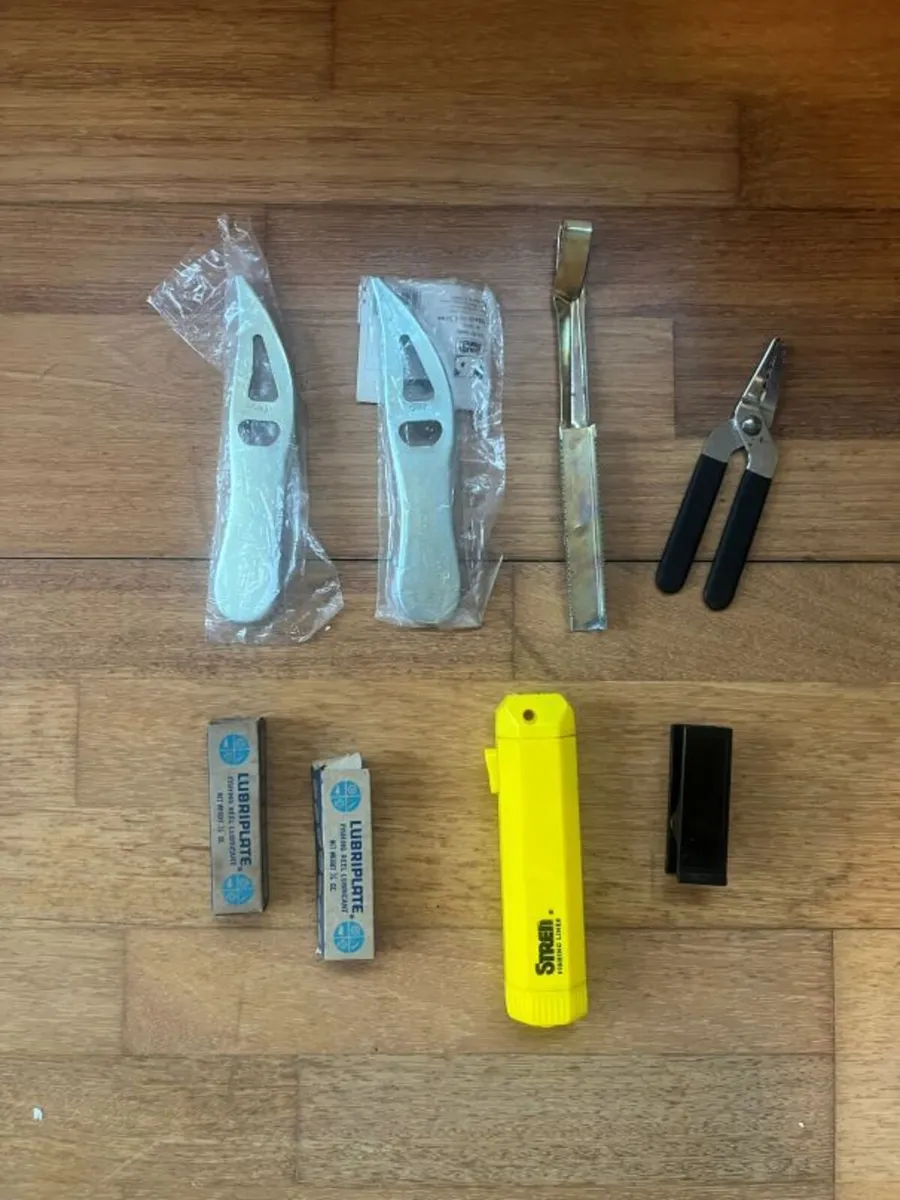 Complete Fresh & Saltwater Fishing Arsenal - Image 4