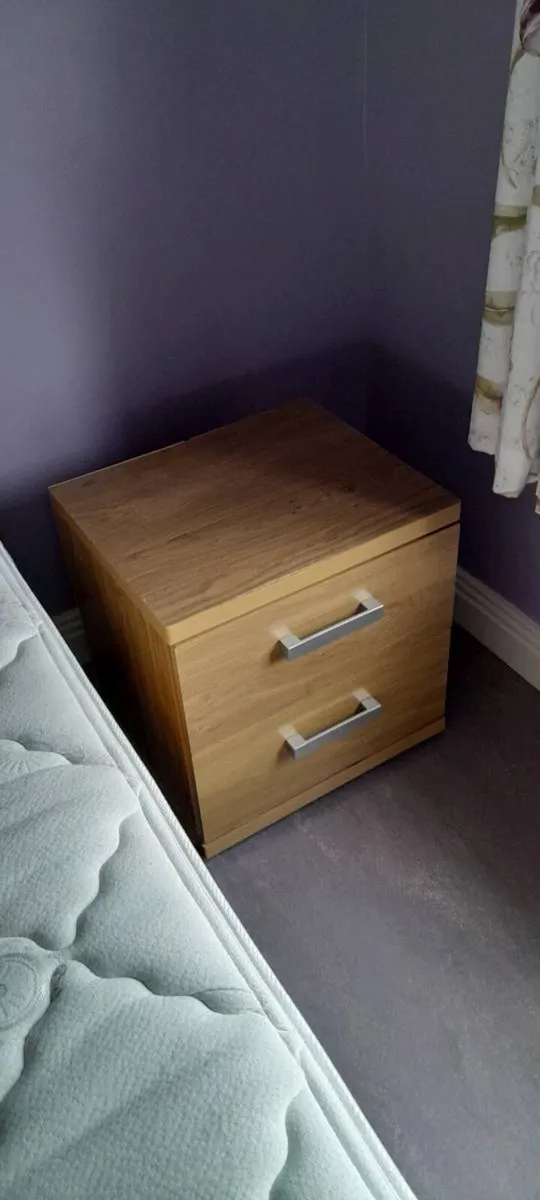 Bedroom furniture - Image 3