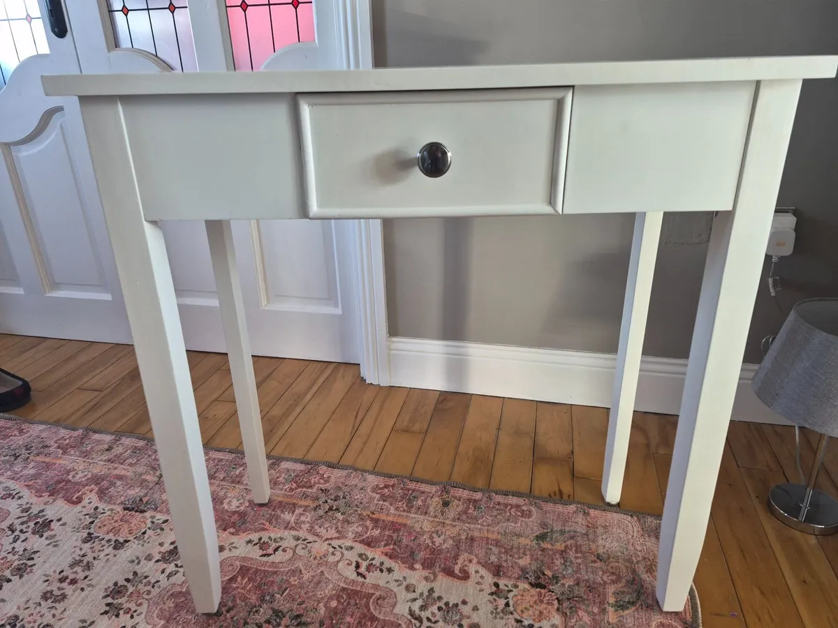White Console table - Image 1