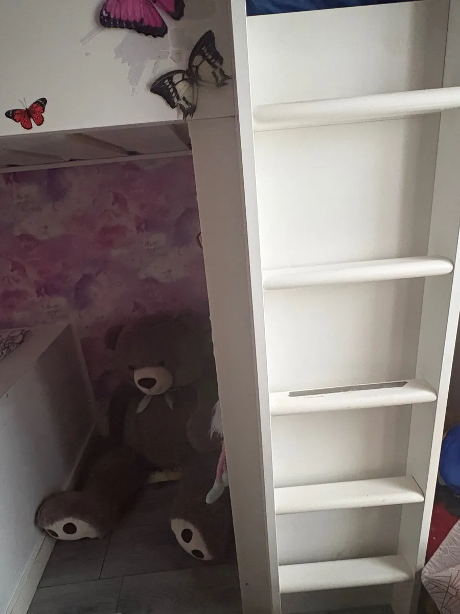 High sleeper extra storage and mini wardrobe - Image 4