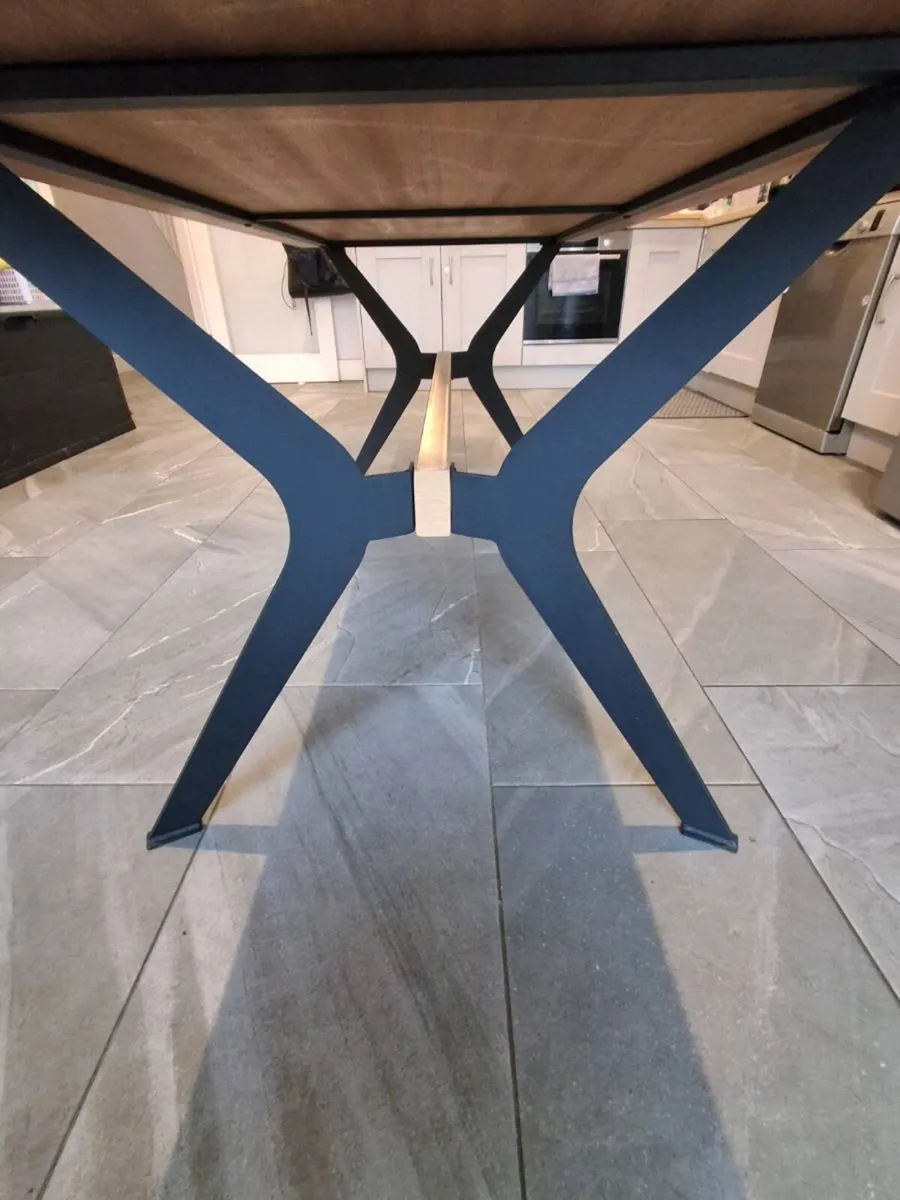 Kitchen table 6 chairs - Image 4