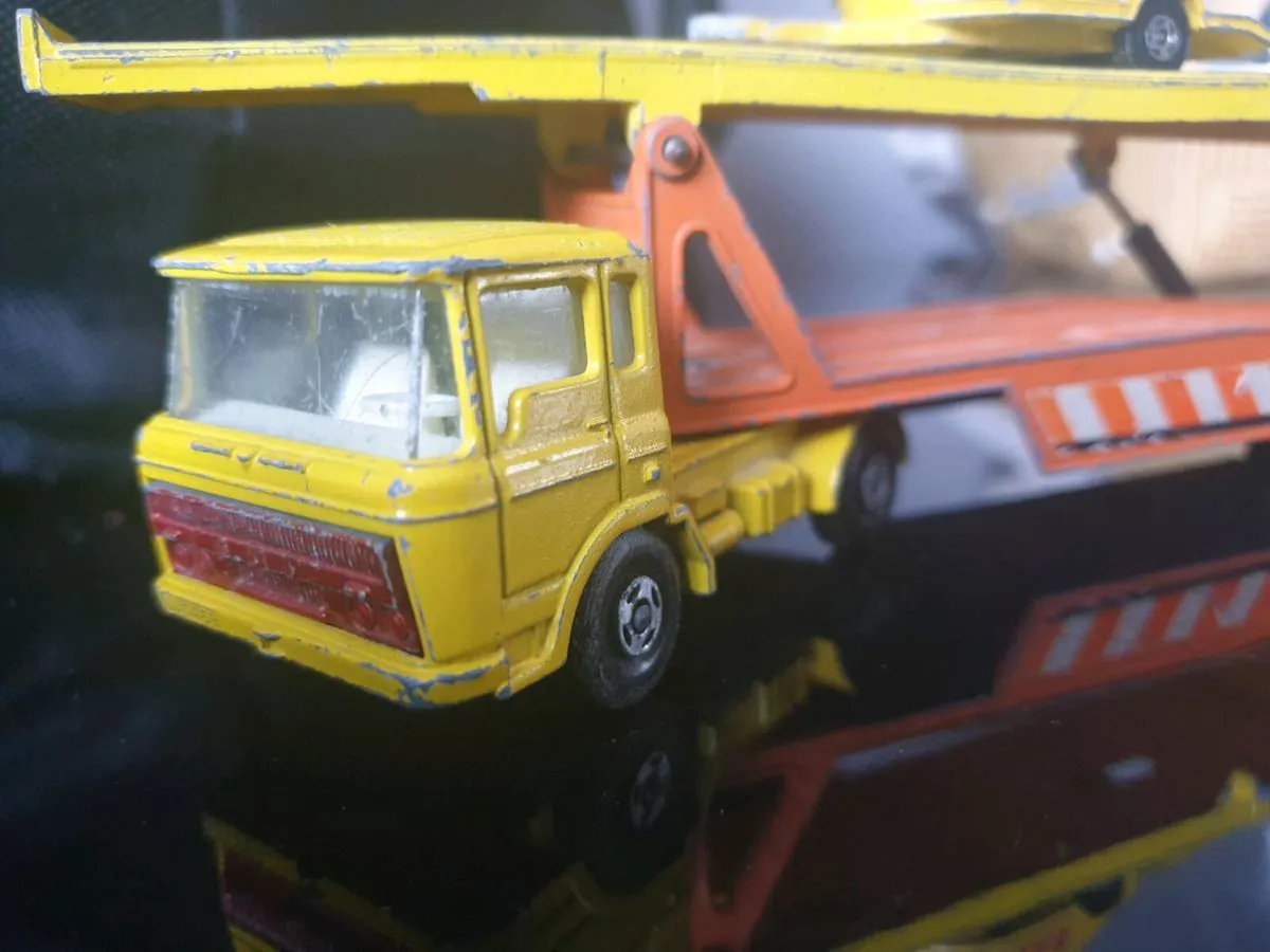 VINTAGE DIE.CAST DISPLAY MODEL FOR SALE - Image 1