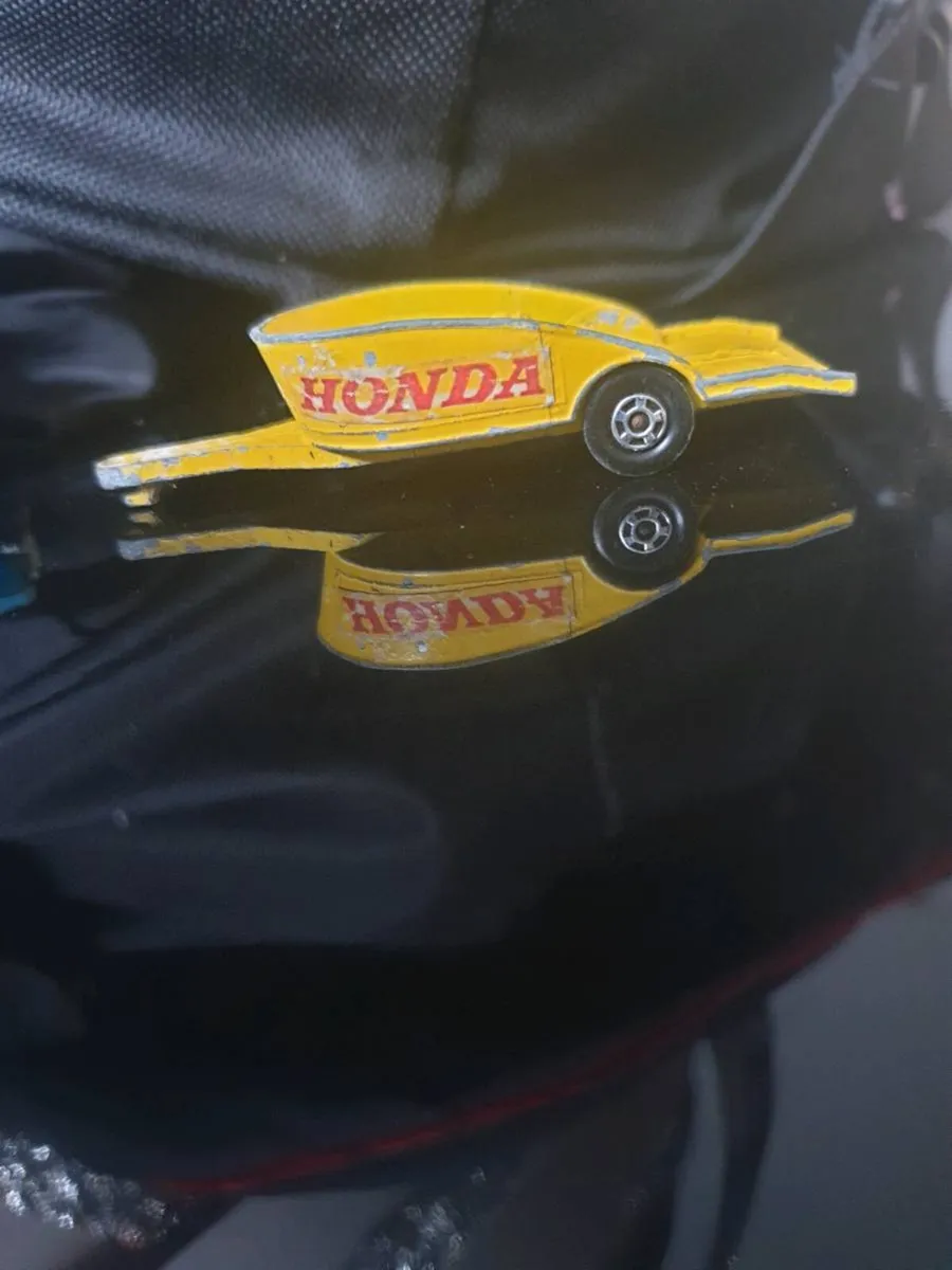 VINTAGE DIE.CAST DISPLAY MODEL FOR SALE - Image 4